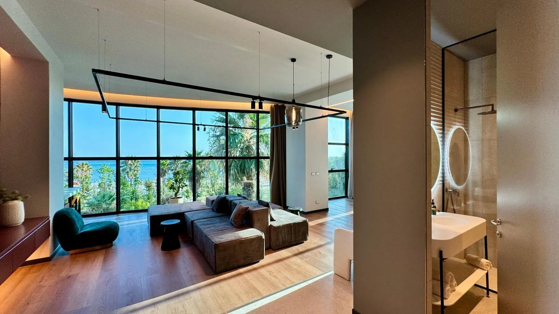 Szálloda Zins Luxury Apartments Durrës