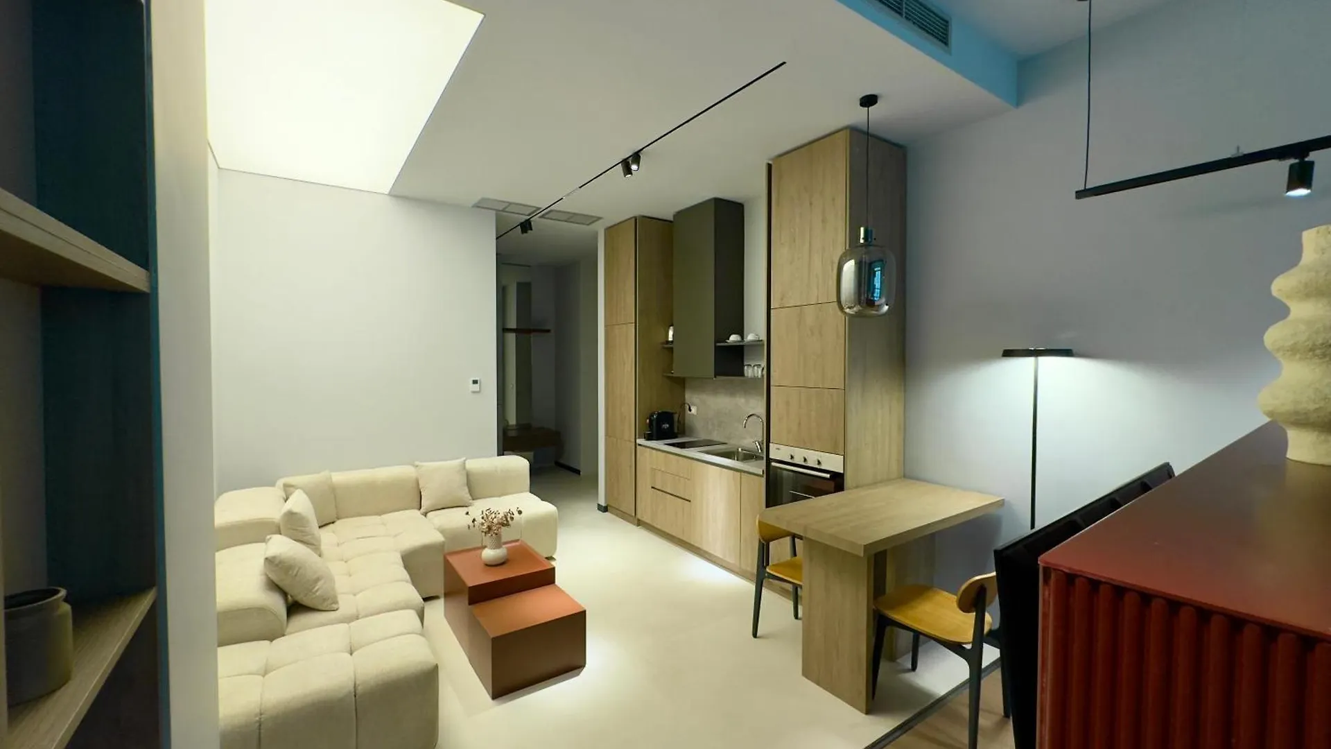 Zins Luxury Apartments Durrës Szálloda