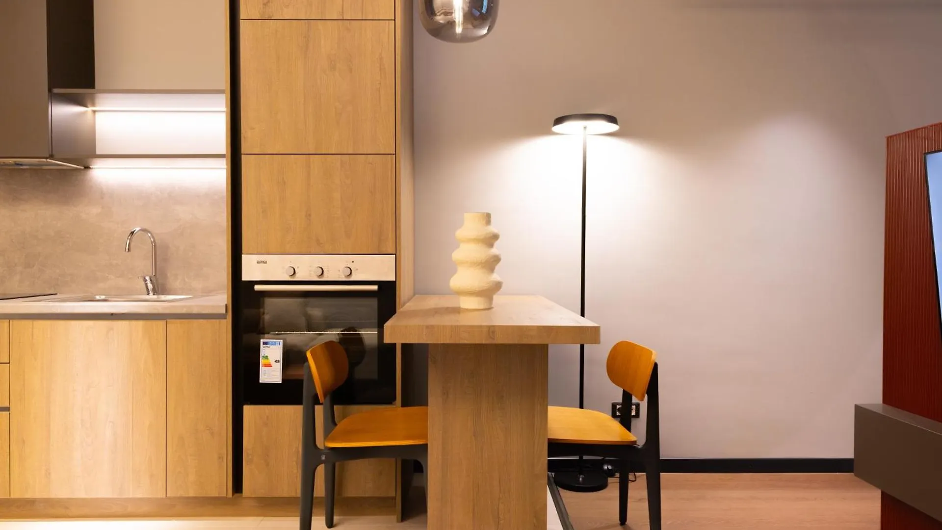 Zins Luxury Apartments Durrës