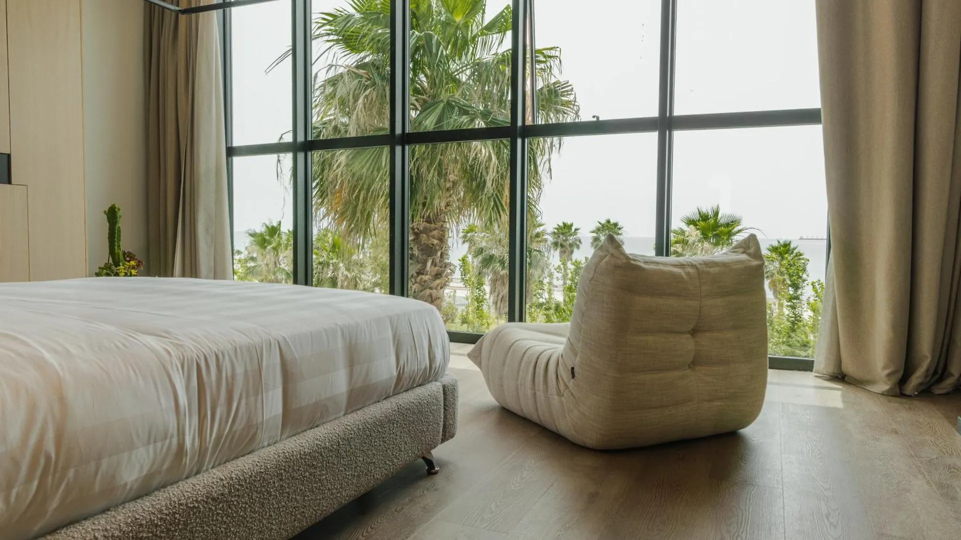 Zins Luxury Apartments Durrës