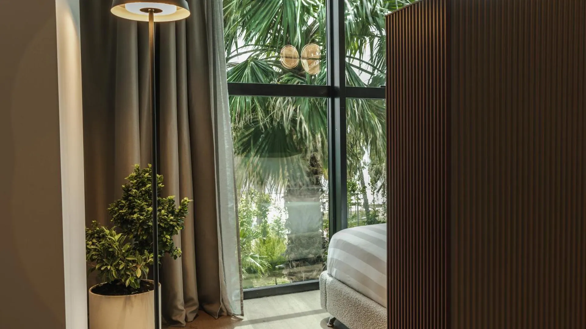 Szálloda Zins Luxury Apartments Durrës Albánia