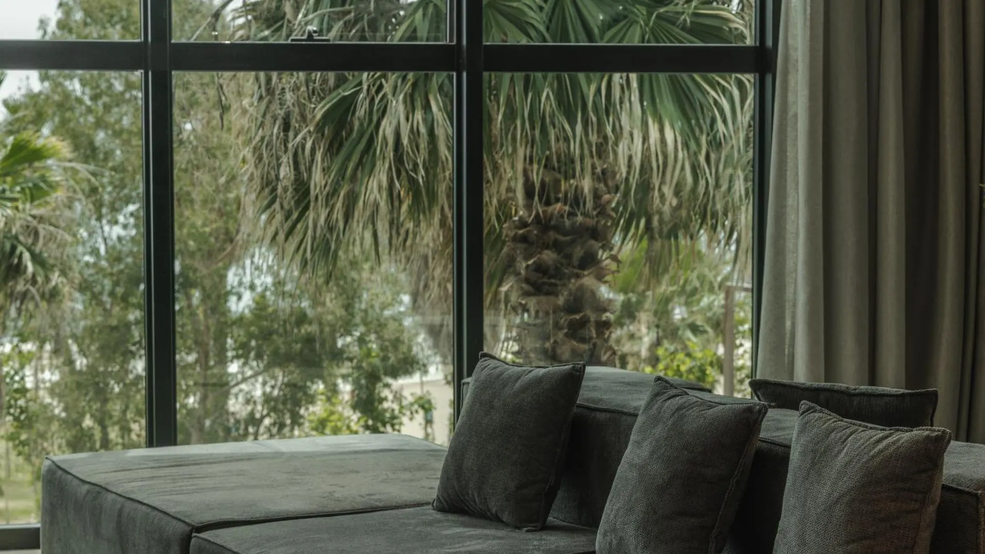 Zins Luxury Apartments Durrës Hotel