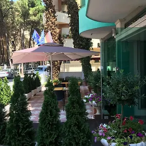 4* Szálloda Western Star